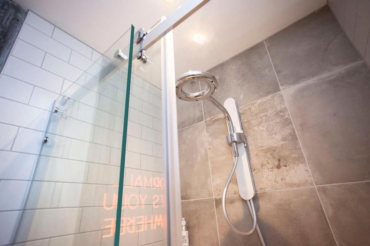 Higgihaus Apartment 3 Clare Street Aparthotel Central Location Бристол Екстериор снимка