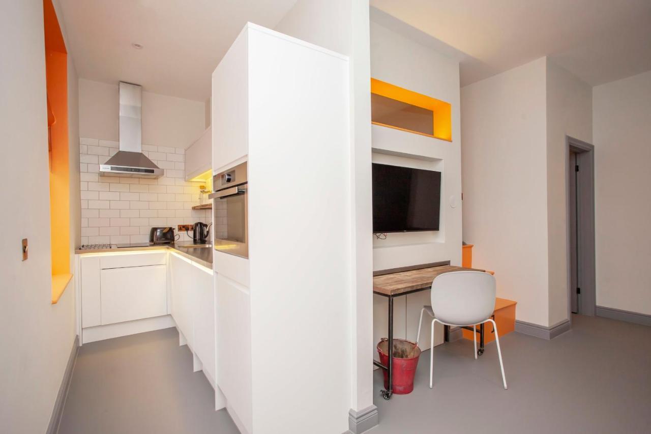 Higgihaus Apartment 3 Clare Street Aparthotel Central Location Бристол Екстериор снимка